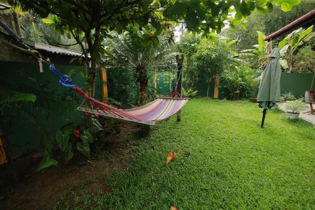 Hotel Mary'S Palm Garden Hikkaduwa Exterior foto